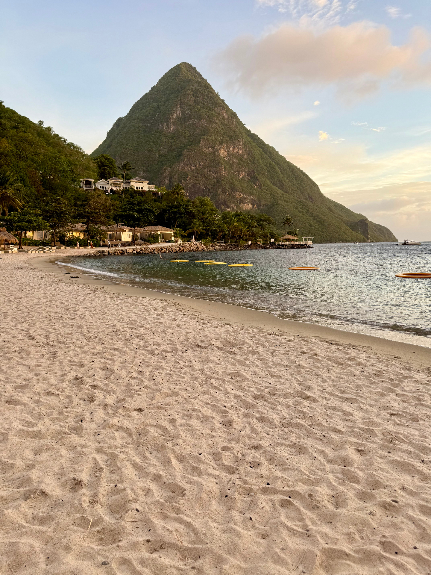 Saint Lucia, SUGAR BEACH